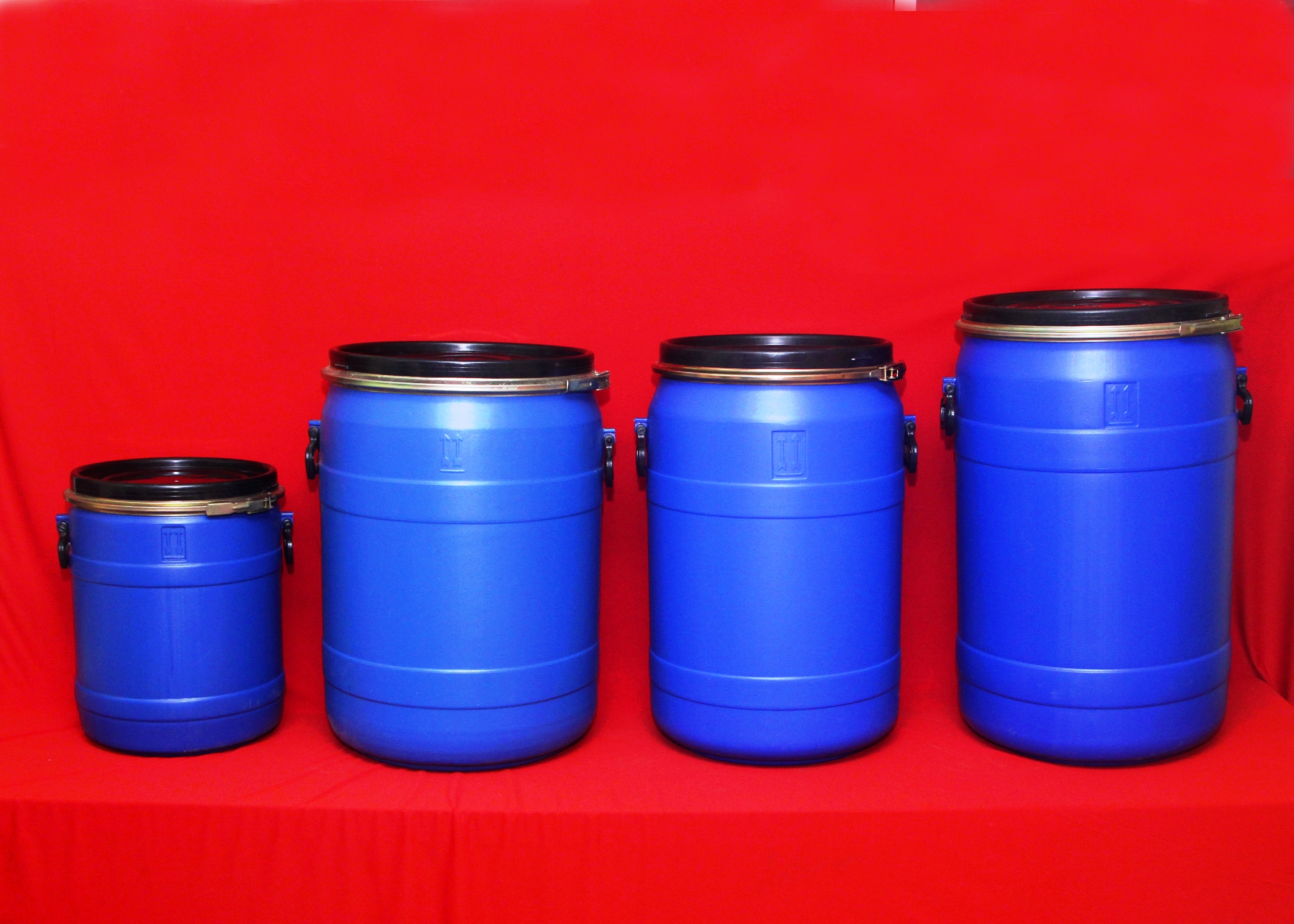 Plastic HDPE Drums/Containers/Jerry Cans