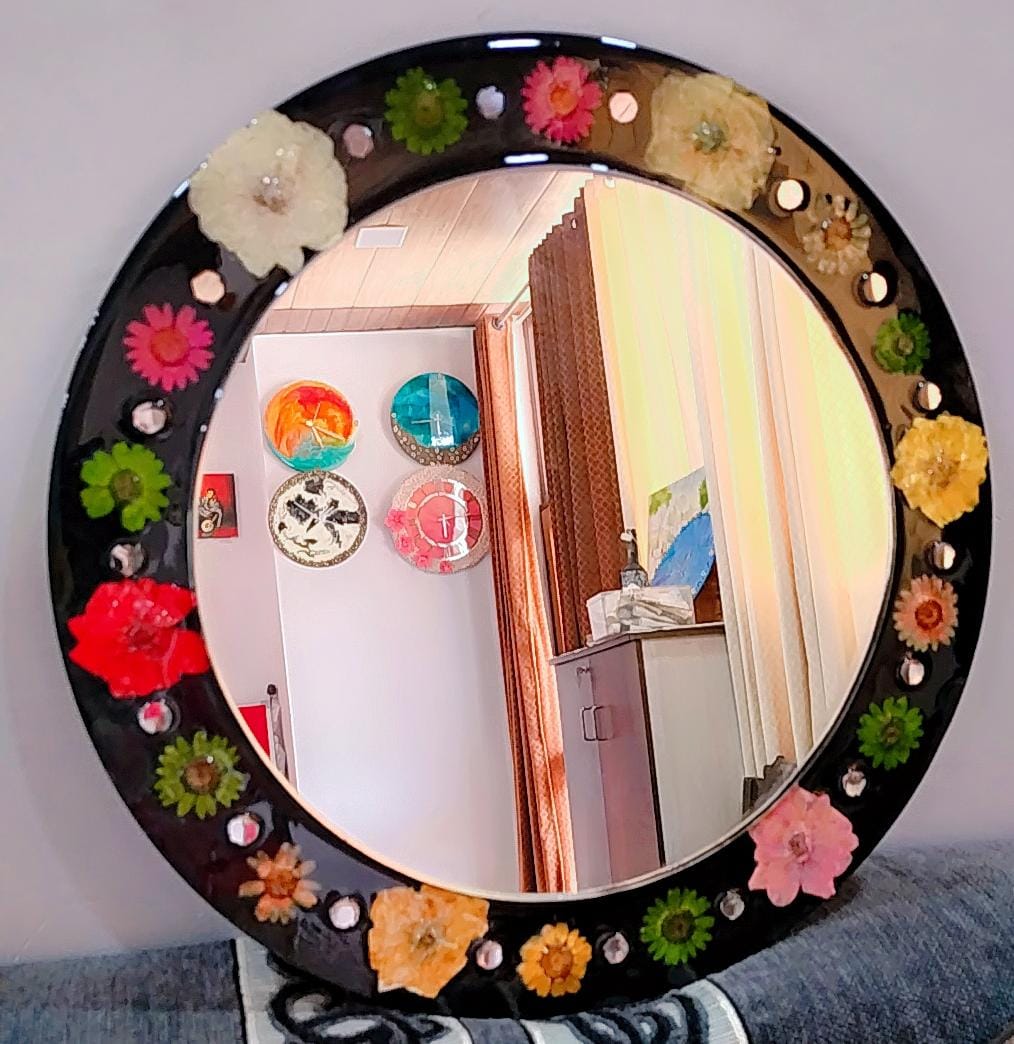 Homemade Resin Products (Resin Mirror)