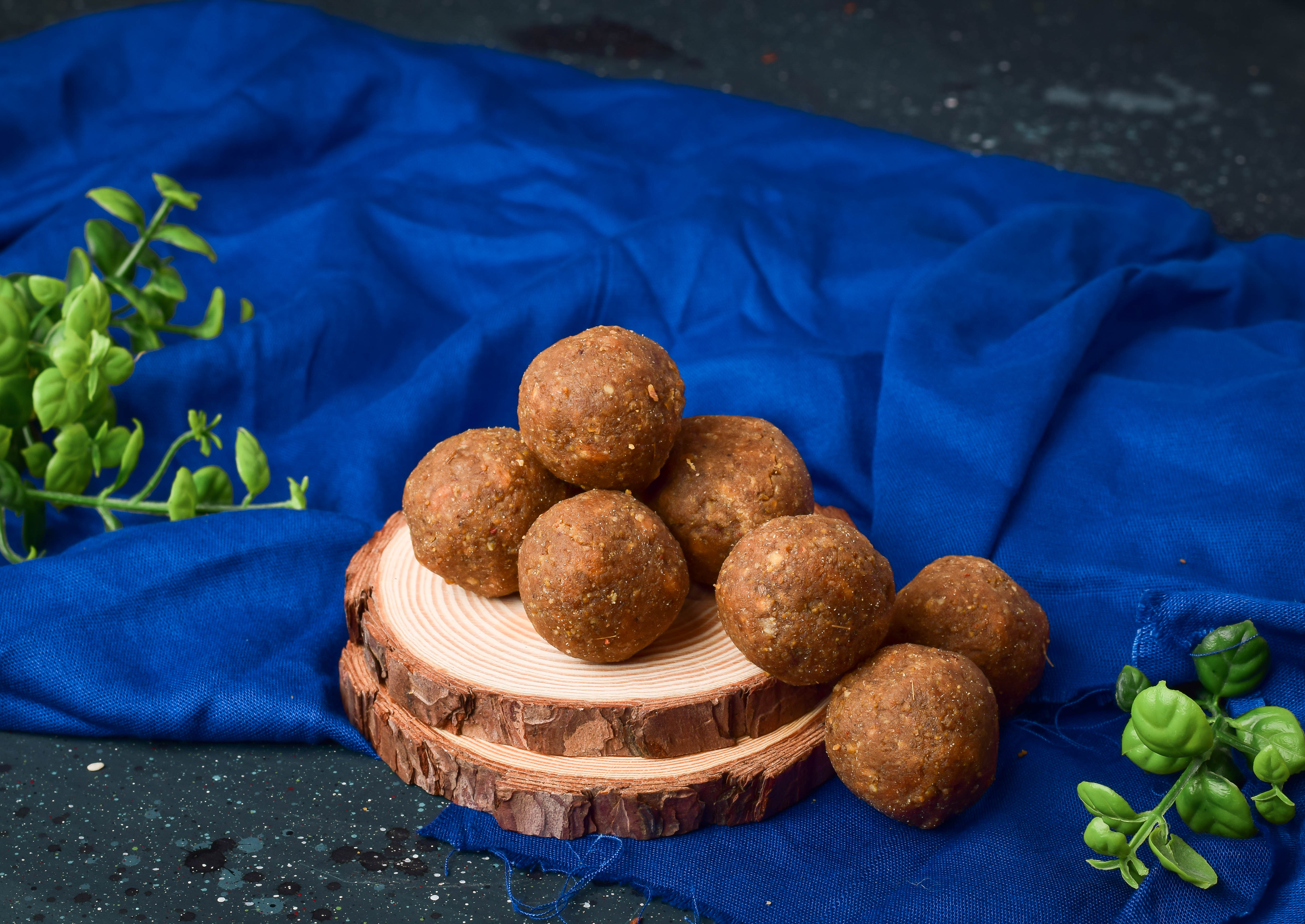 Methi Ladoos