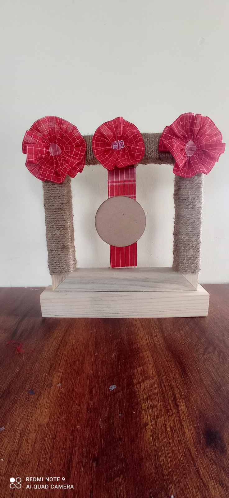 Kunbi Frame