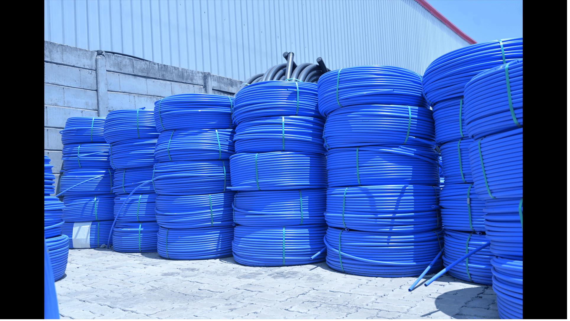 Blue MDPE Pipes 