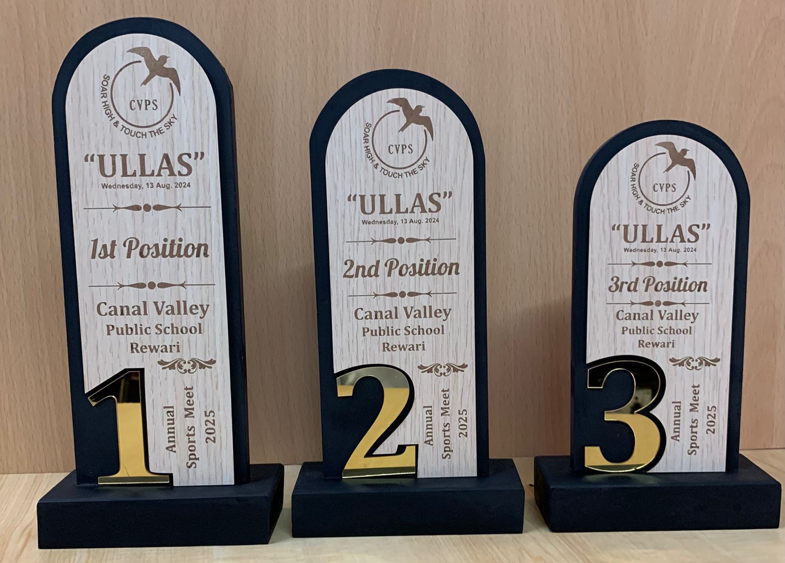 Black Color Polished MDF &  Laser Engraving Trophy