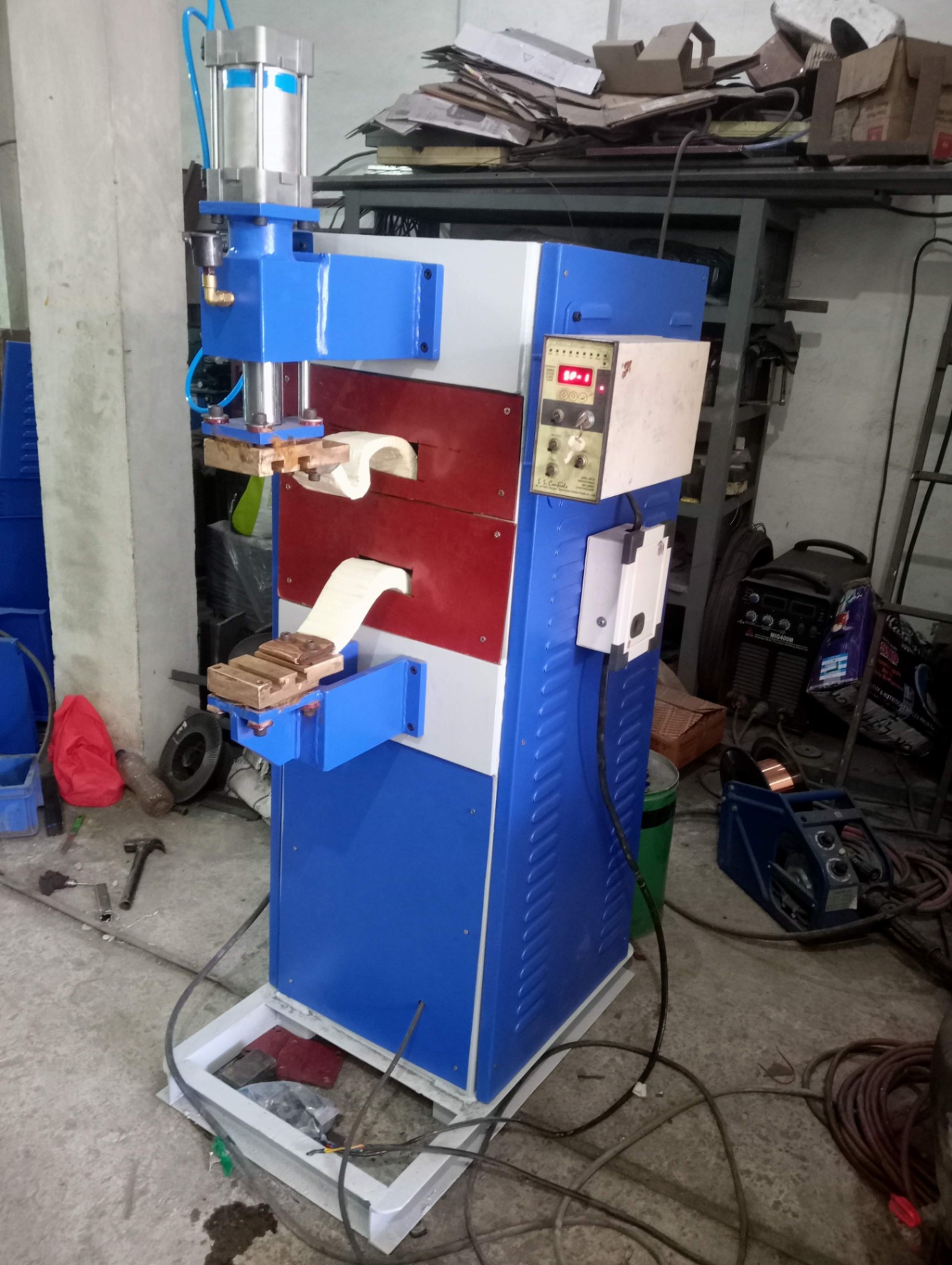 Multi head Spot welding Machine