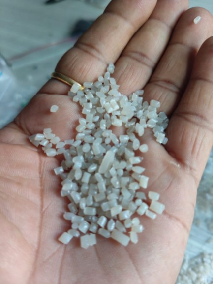 Plastic granuals