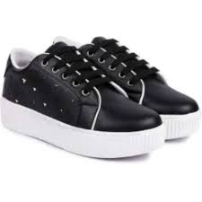 Footwears 