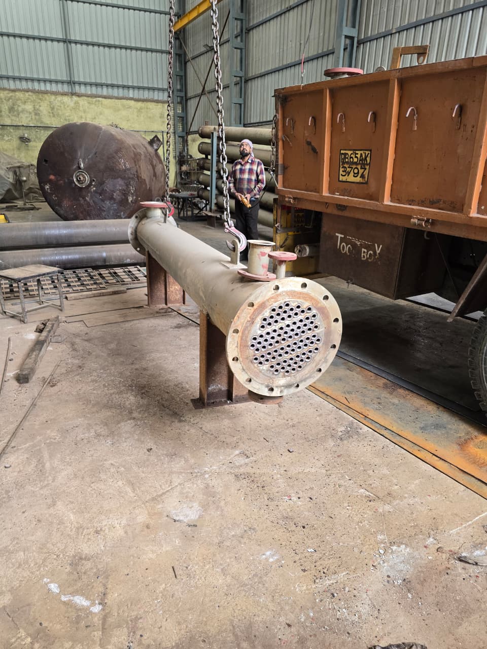 HEAT EXCHANGER 