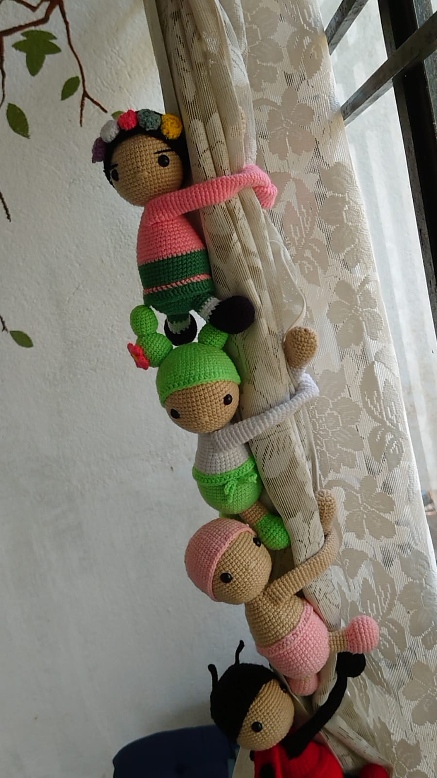  Crochet Doll Curtain Holders – Handcrafted Whimsy for Your Home