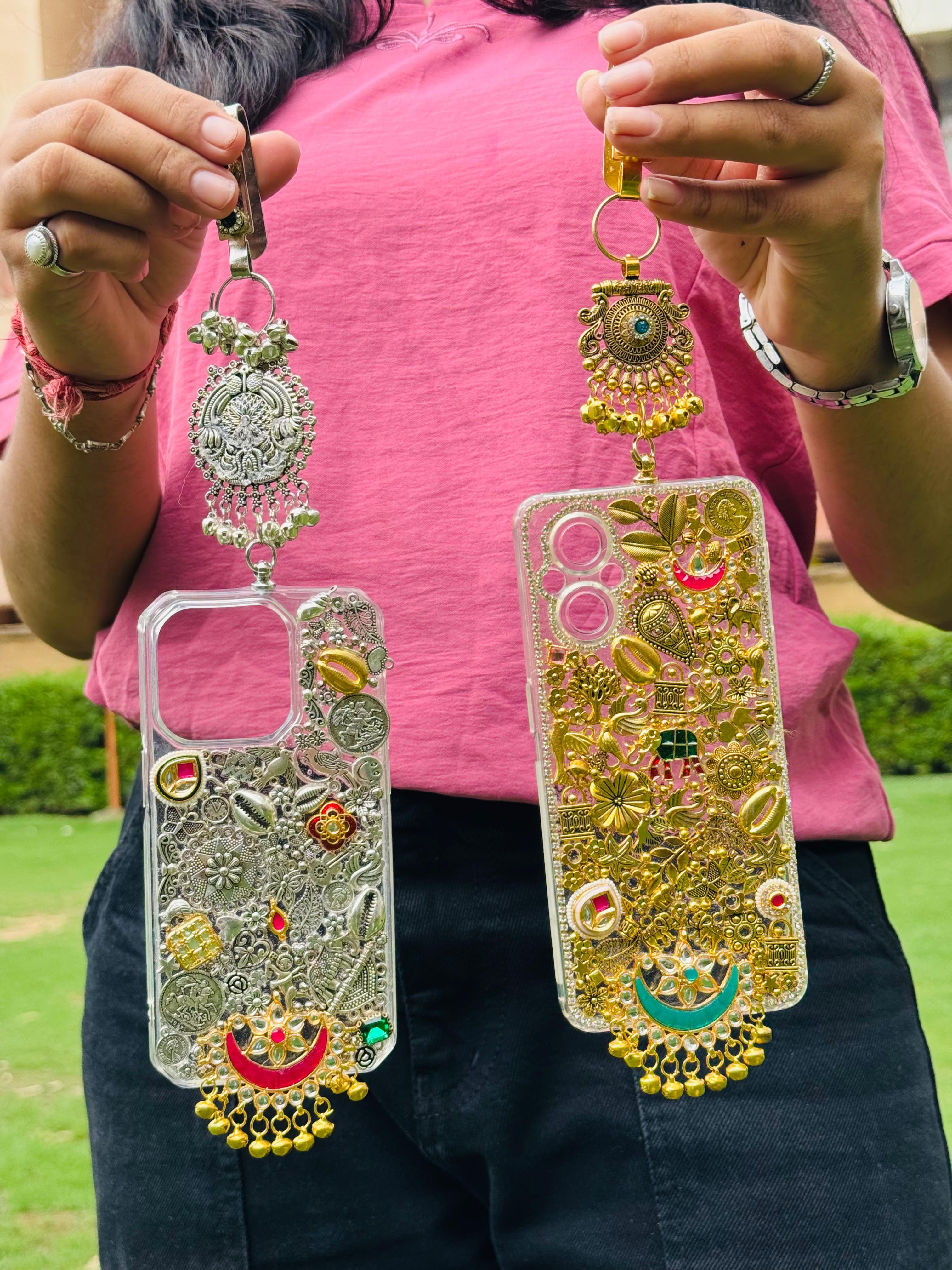 Handcrafted Embellished Phone Cases – Where Craft Meets Couture