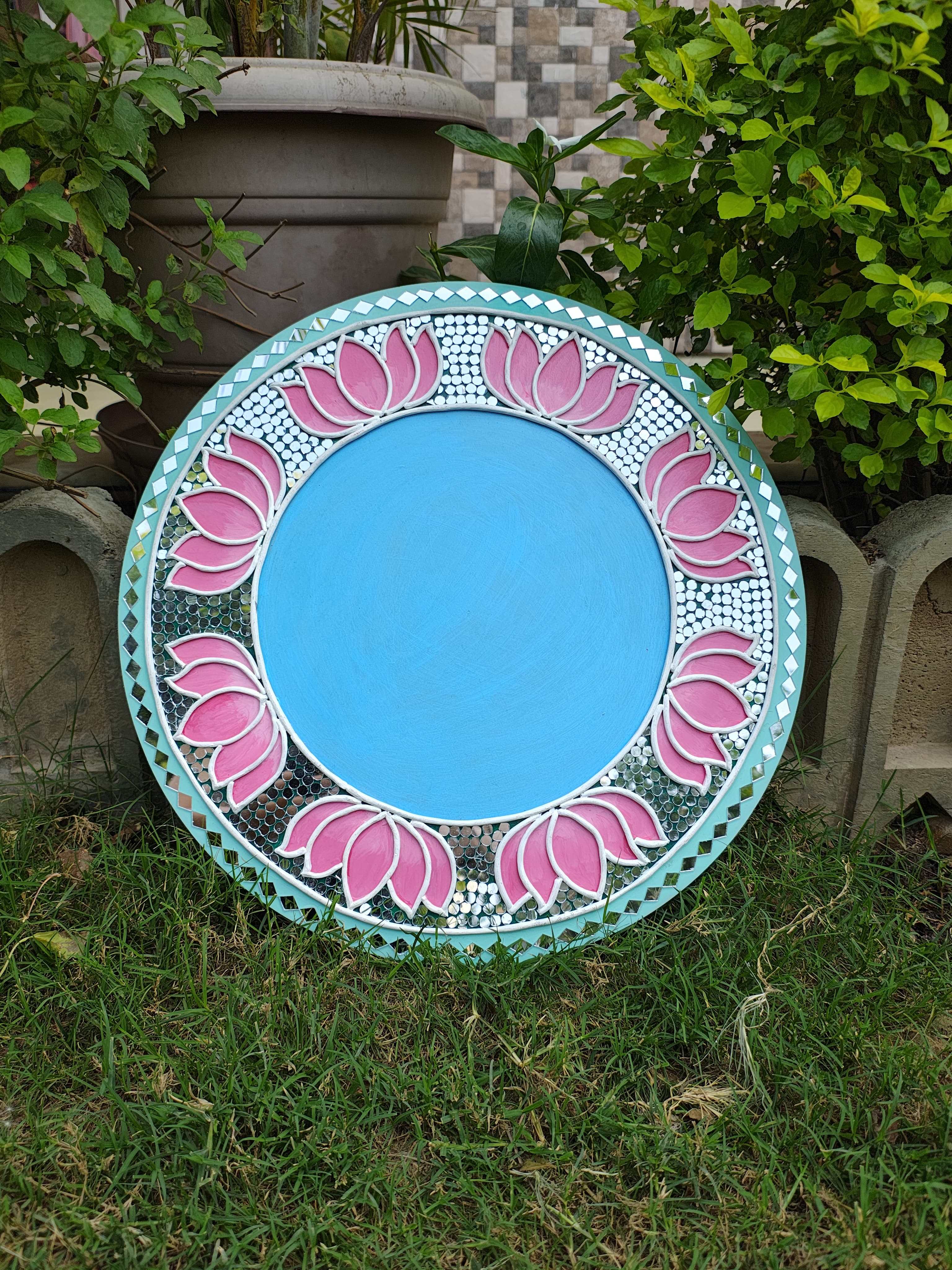 LIPPAN ART NAME PLATE / PHOTO FRAME