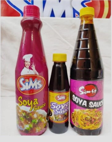  green chilli sauce, apple cider vinegar & tomato ketchup 