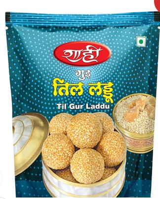  Gurd Ki Khasta Gazak, Gud Gajak, Pinni, Milk Cake, Chikki, and Til Laddu.