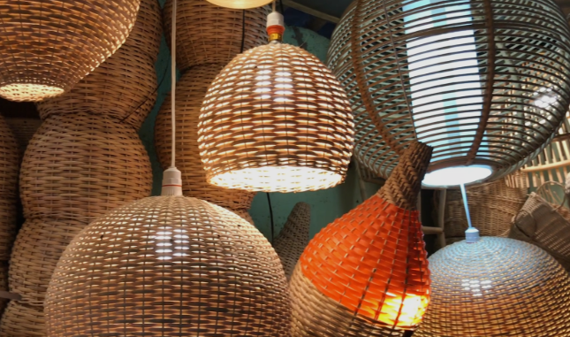 LAMPS