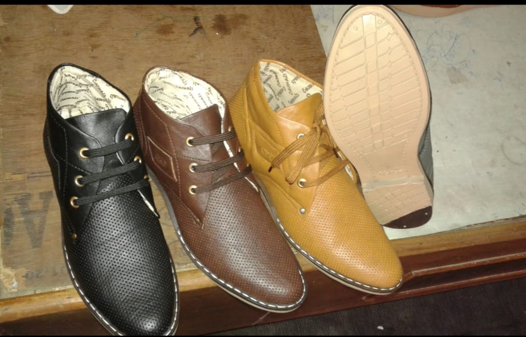 Men, women & kids footwear