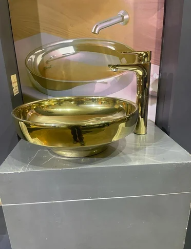 Wall Mounted Golden Brass Wash Basin
