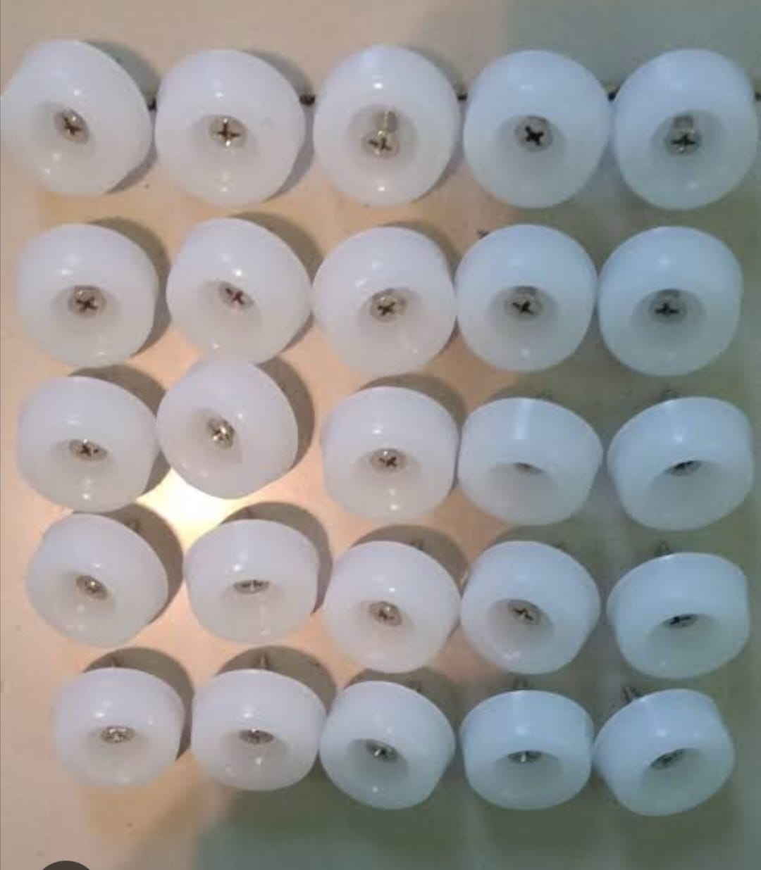 Plastic Buffer, Plastic, Clamp