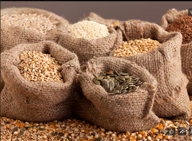  mustard oil, groundnut oil (peanut oil), and other edible oils like soya bean or general cooking oils, as listed under edible oil retailers with nearby categories for gram flour, sattu, and flaxseed oil.