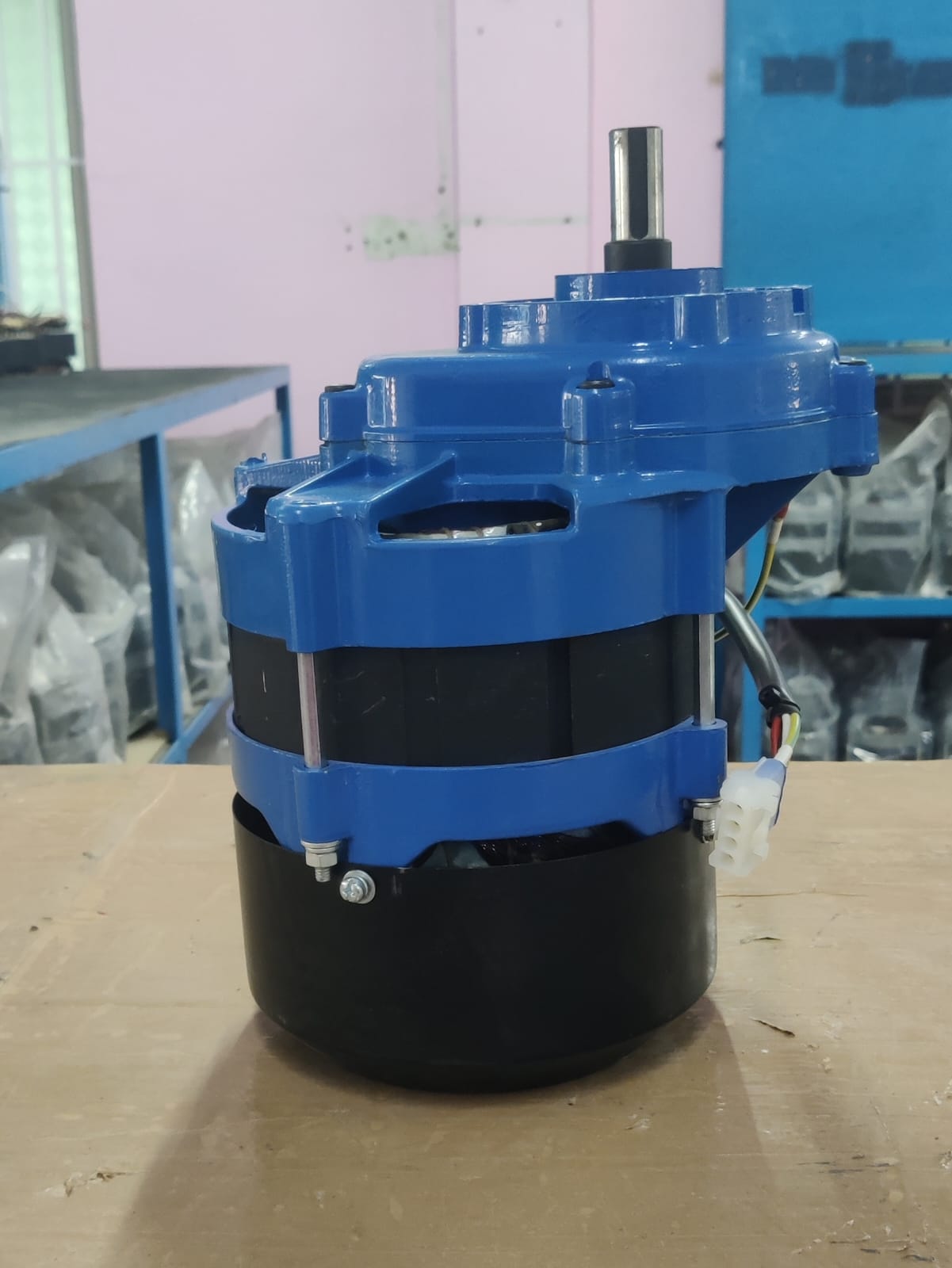 GEMGM 01 120VAC 60 Hz 235 R-GEAR MOTOR 