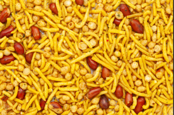  salted peanuts, salted cashew nuts, and related namkeen (savory snacks)