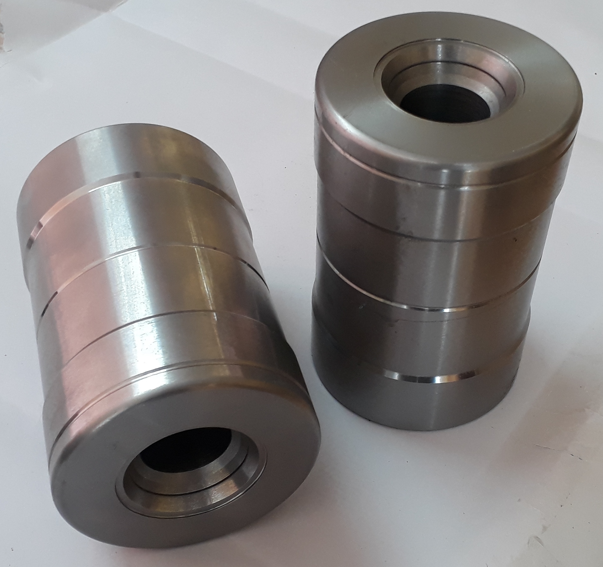 Machined shafts, Hub, stem, valve body and precision components