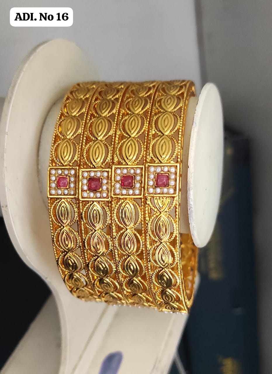 Imitation bangle