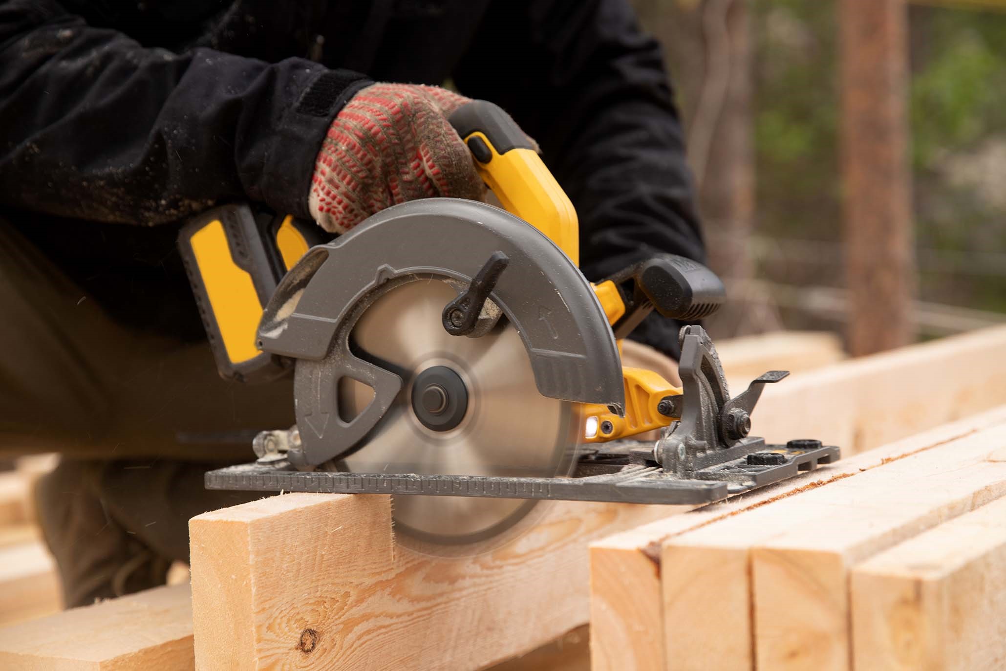Masonary tools and wood cutting saws