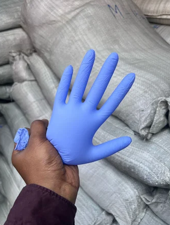VITOCARE NITRILE GLOVES, Black Nitrile Gloves, Nitrile Examination Gloves, Medical Grade Nitrile Gloves and 12 Inch Nitrile Hand Gloves 