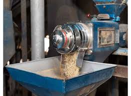 supplier specializing in Basmati rice, rice husk, and rice mill machinery