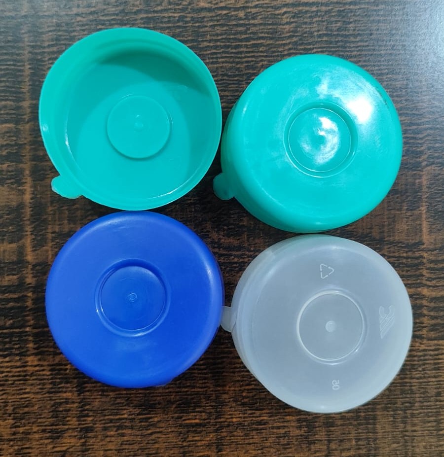 PLASTIC BOTTLE CAP AND HANDLE