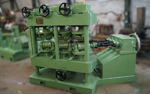Tube Straightening Machine