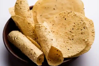 different varieties of papad available 