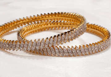 bangles, imitation jewelry, diamonds solitaire rings, diamond rings & silver jewellery