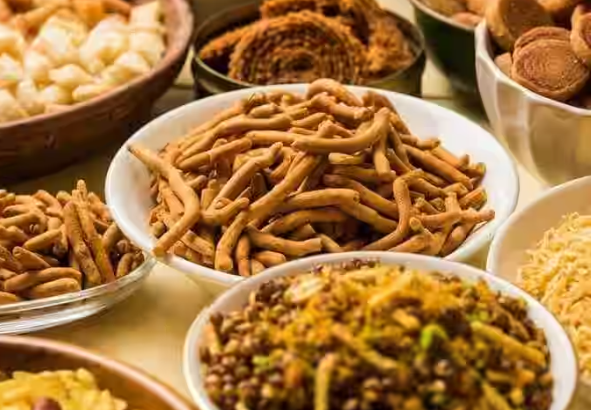 Snack And Namkeen