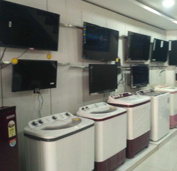 mobile phones, televisions, desktops, laptops, fridges, air conditioners, ovens, blenders, and grinders