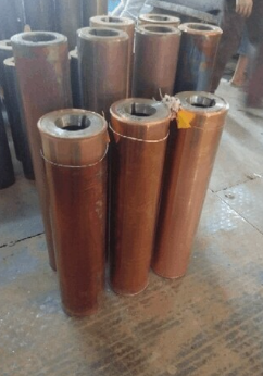 rotogravure printing cylinders using electronic engraving technology.
