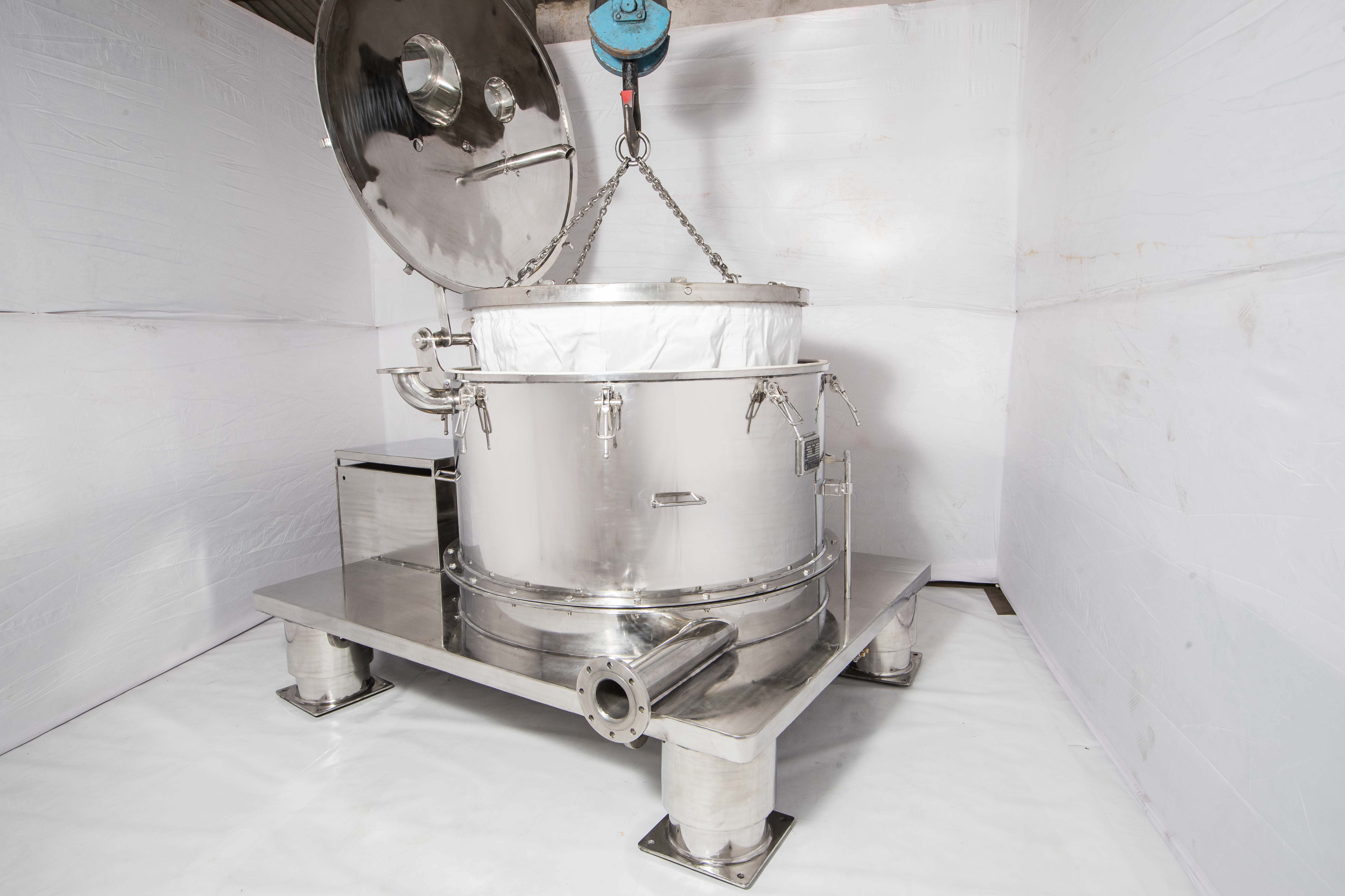 CENTRIFUGE MACHINE 48"