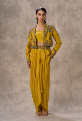 TRADITIONAL & INDO WESTERN  CLOTHES