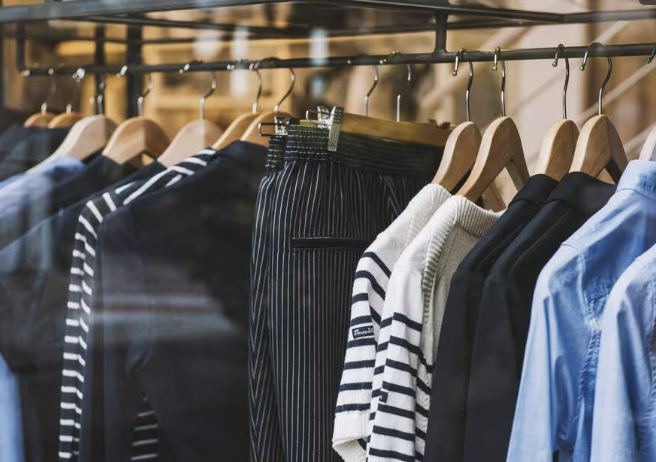  boys' T-shirts and undergarments