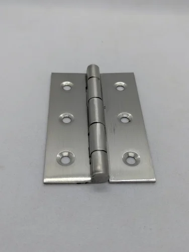Brass but hinges
