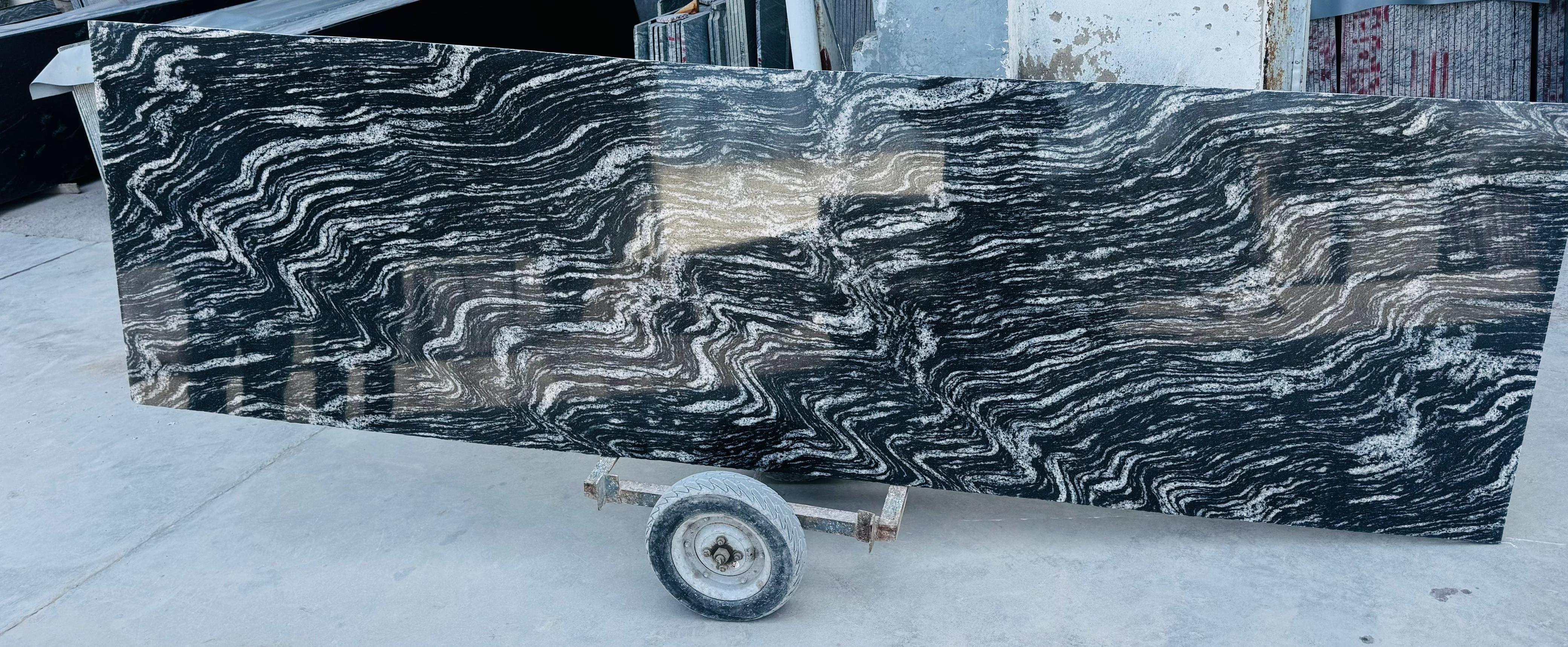 Forest black 