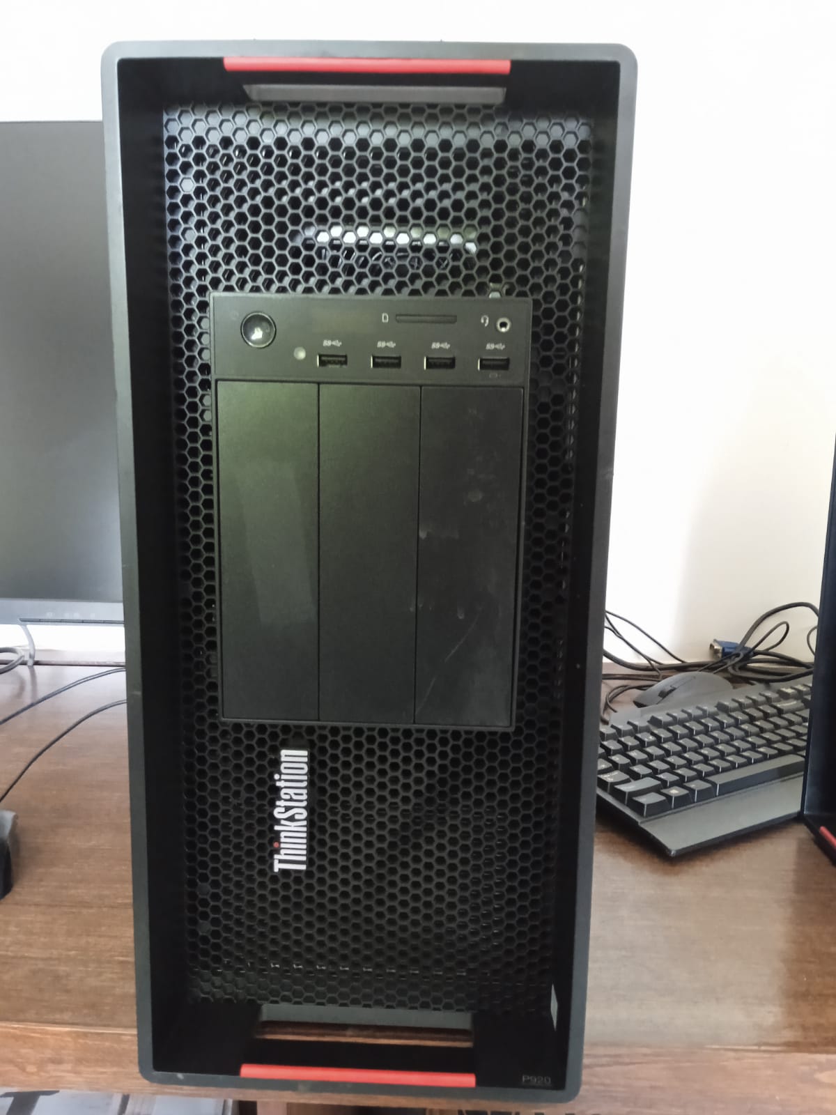 Refurb Lenovo ThinkStation P920 Workstation