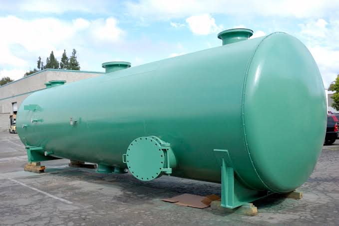 Pressure Vessel And Tank