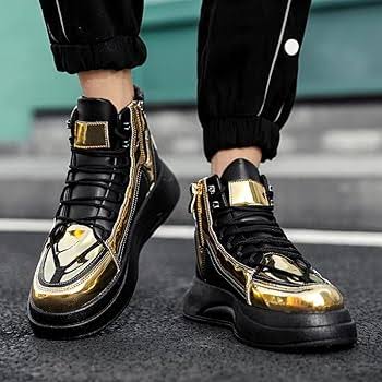Jogger Top Black Golden Shoes
