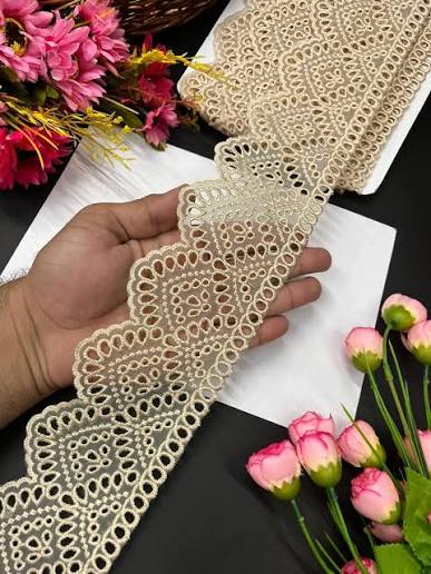 Lace & Trims