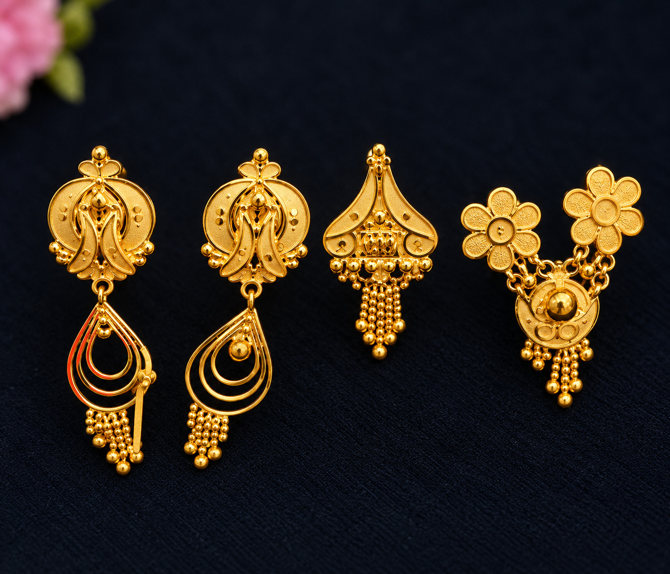 Ladies Gold Earrings