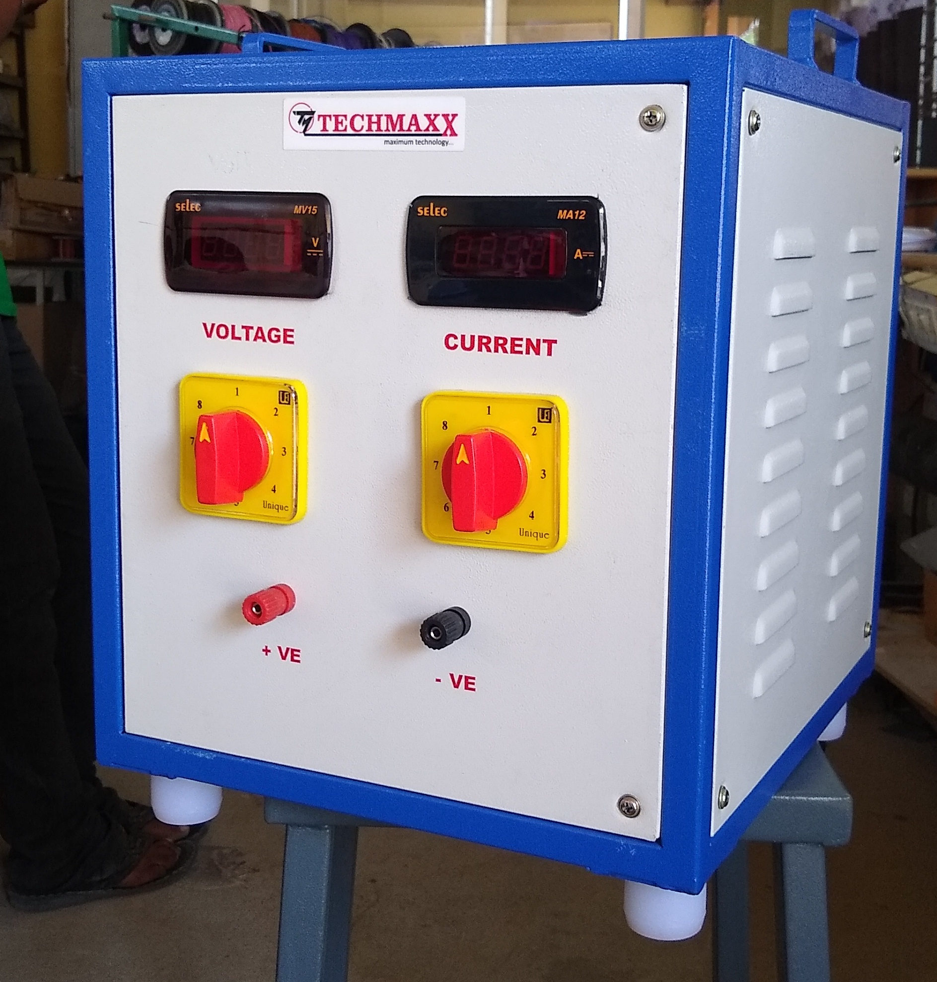 STANDARD POWER CONTROLS